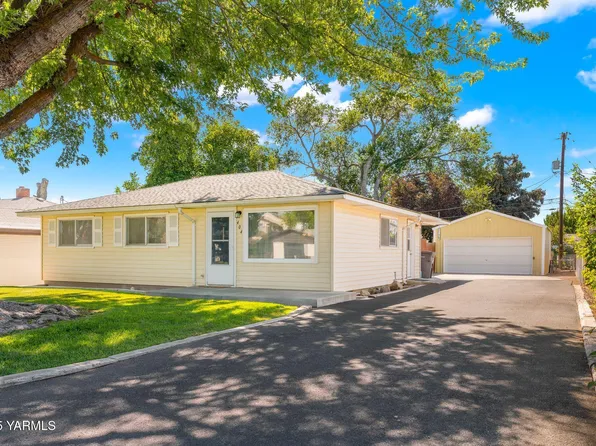 404 S 49th Ave, Yakima, WA 98908