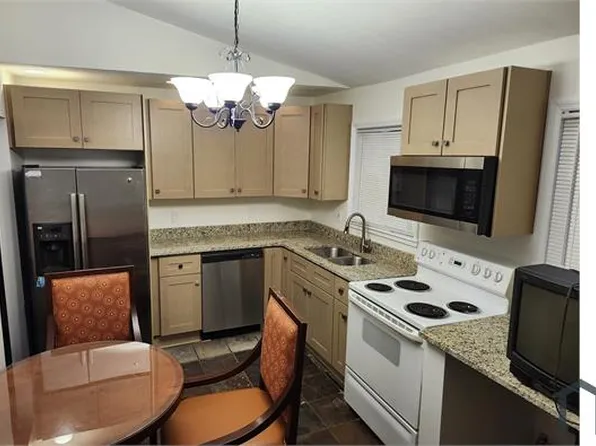 469 Panola Rd, Ellenwood, GA 30294