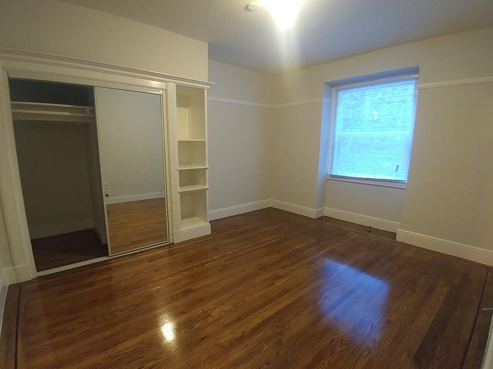 1st image of 850 Van Ness Ave #107