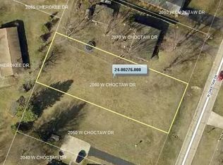 2060 W Choctaw Dr, London, OH 43140