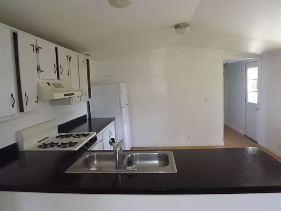 5th image of 1 Avenue A