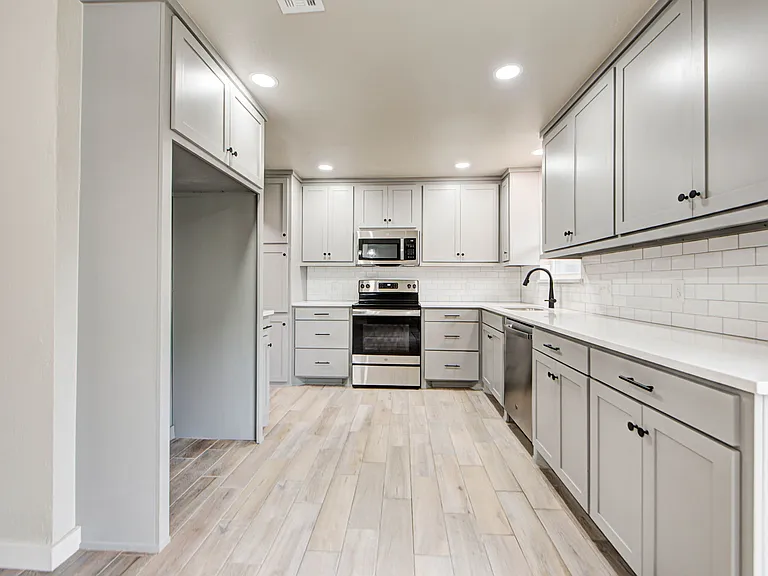 501 N Morgan Dr — Photo 13