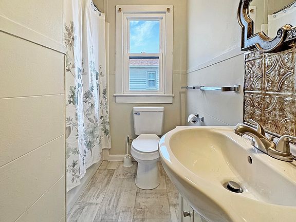 3rd image of 1737 E 3rd St APT 2B