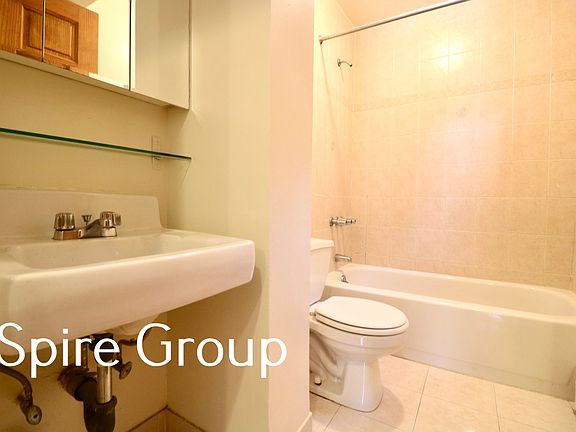 3rd image of 814 10th Ave APT 6D