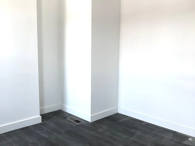 2526 N Jessup St — Photo 12