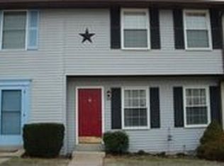 789 Windsor Ct, Westminster, MD 21158