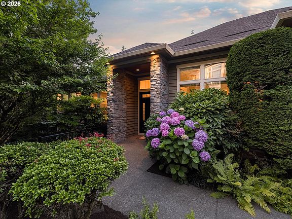 3rd image of 365 NW 81st Pl