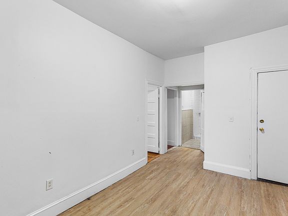 4th image of 52 Dennis Ave