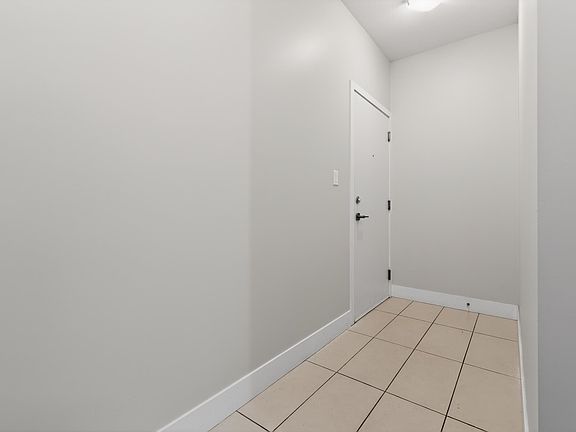 4th image of 5955 Iona Dr #311