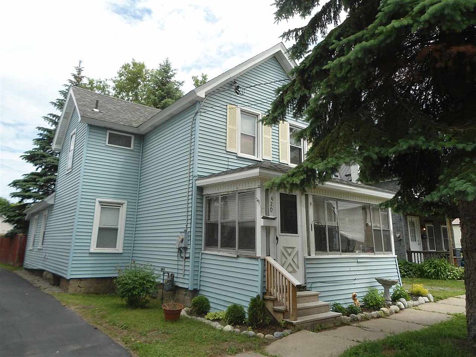 1st image of 420 Rosseel St
