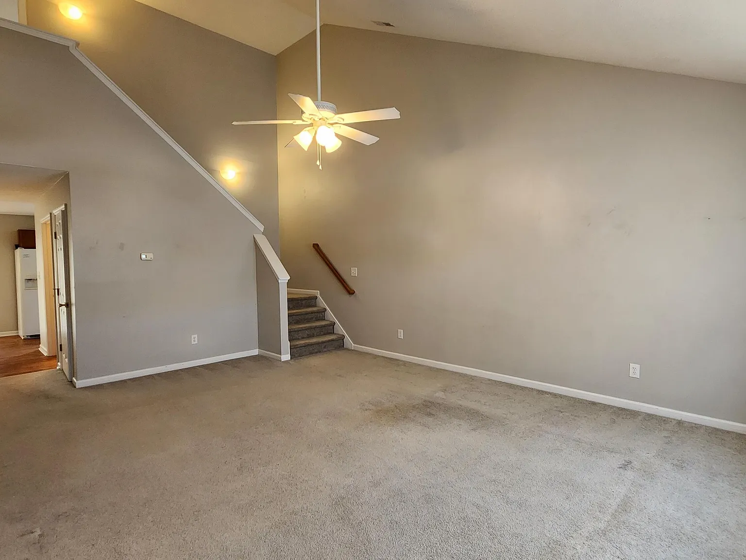 2 bed, 2.5 bath, 1281 sqft, $1,350 — Photo 4