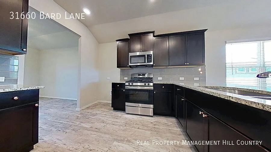 3 Bed / 2 Bath in Hidden Trails with Hill Country Views & Neighborhood Amenities — Photo 4