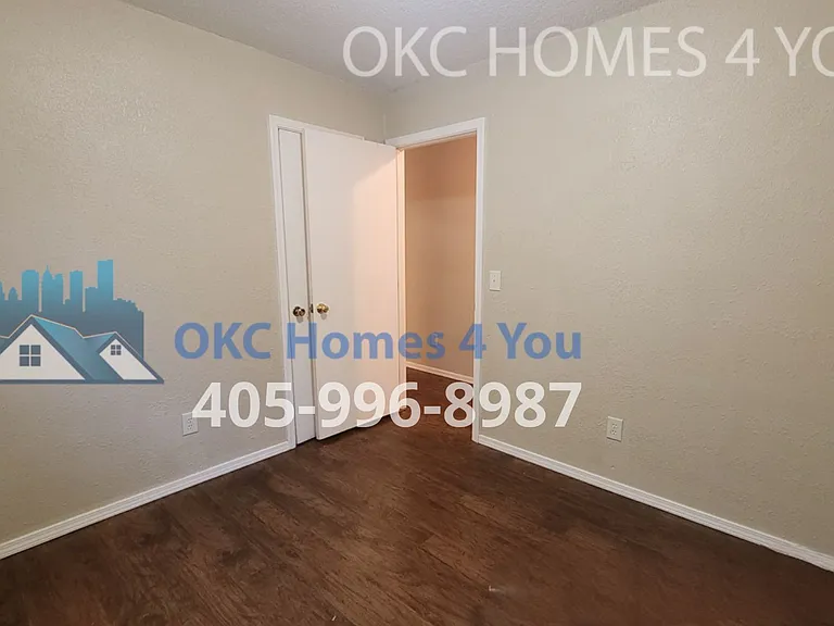 1700 Edgewood Dr — Photo 10