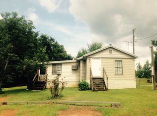 123 Leslie Williams Rd, Lucedale, MS 39452