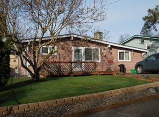 240 NW Plum Ave, Winston, OR 97496