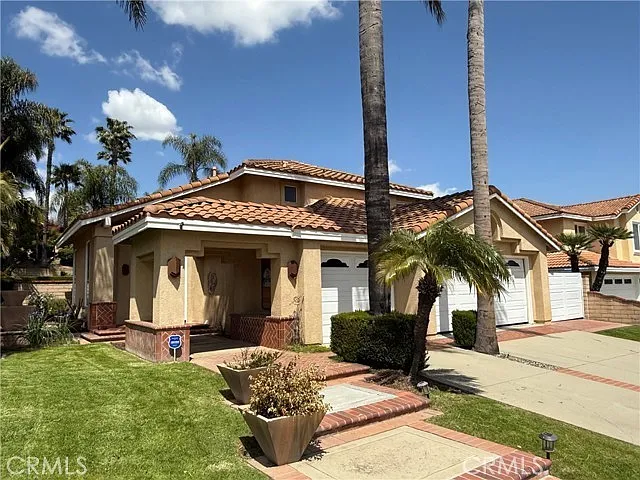 4 bed, 2121 sqft, $5,000 — Photo 3