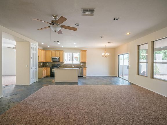 3rd image of 14941 W Columbine Dr