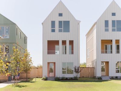 936 Hangar Dr, Oklahoma City, OK, 73108