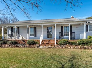 612 Willingham Rd, Williamston, SC 29697