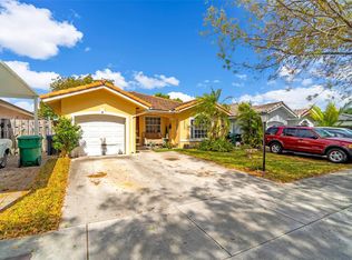 15742 SW 137th Ct, Miami, FL 33177