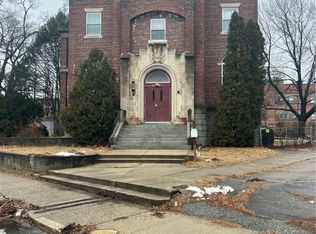 53 Coe St, Woonsocket, RI 02895