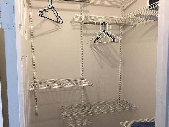 5th image of 3306 Wyndham Cir