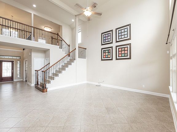 3rd image of 6123 Northcrest Village Way