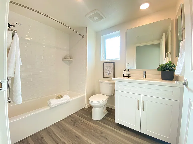 1704 Hornblend St — Photo 42
