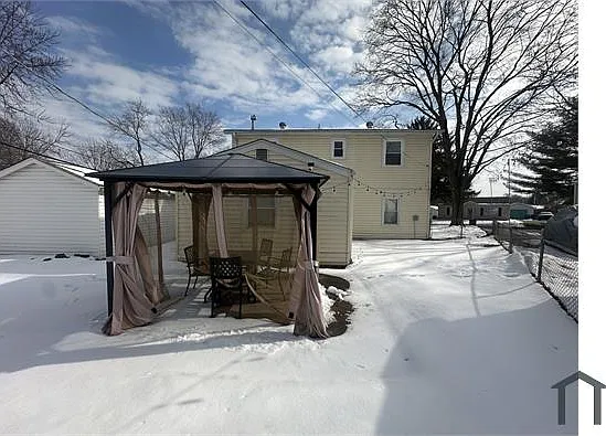 33 Saint Celeste Dr — Photo 5