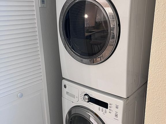 5th image of 458 Manawai St