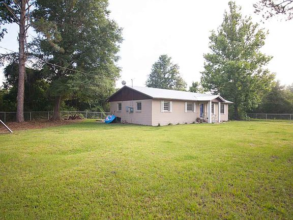 2nd image of 1190 NE 219th St