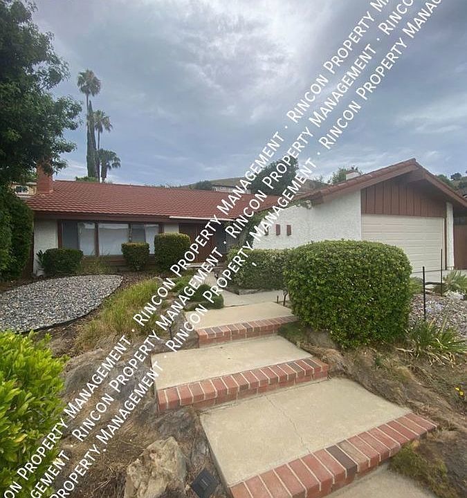 1st image of 6258 Pisces St