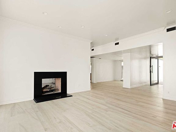 5th image of 18056 Coastline Dr