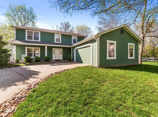 33 San Camille Ct, Saint Charles, MO 63303