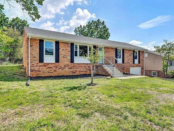 2nd image of 407 Rebecca Ln