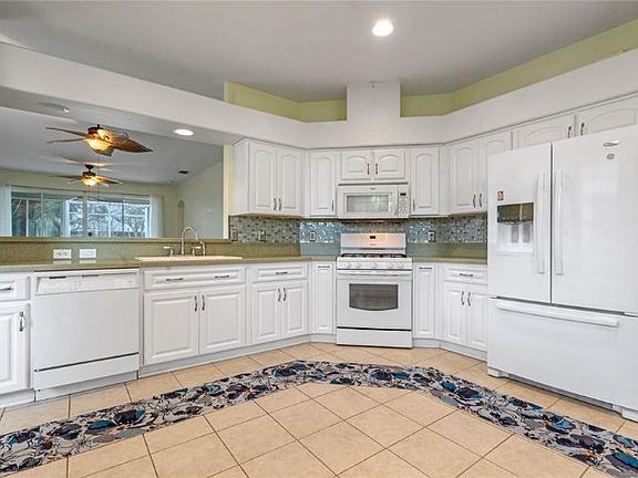 5th image of 5346 Pond Crossing Pl