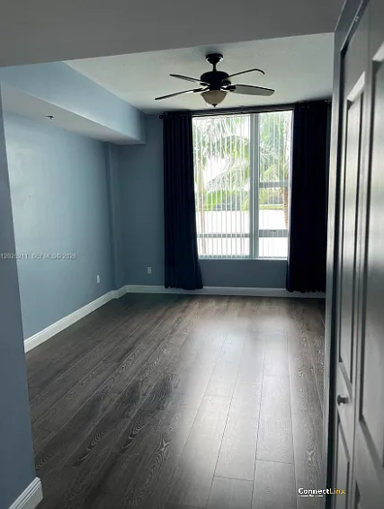 2681 N Flamingo Rd — Photo 4