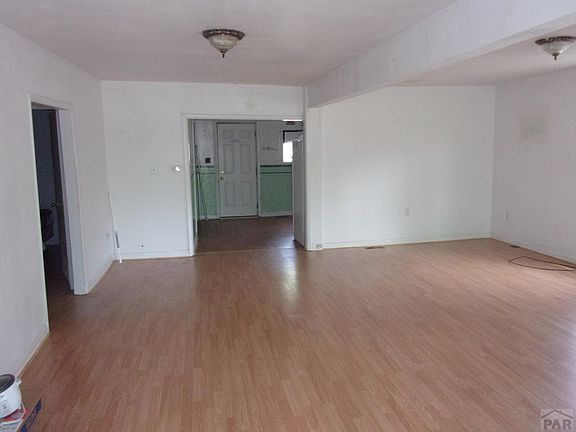 5th image of 708 N 7th St