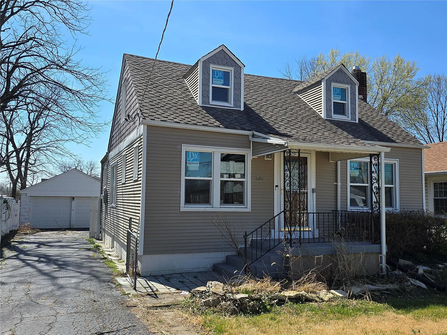 10516 Wurdack Ave photo 1