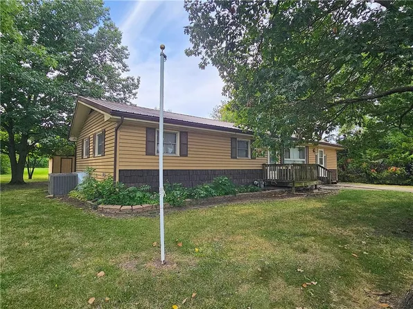 126 Oak Haven Dr, Richmond, KS 66080