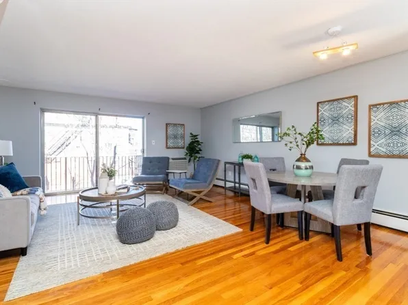 57 Saint Paul St #19, Brookline, MA 02446