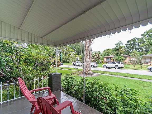 2nd image of 1755 21st Ave N