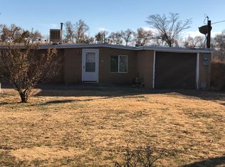2028 Le Ave SW, Albuquerque, NM 87105