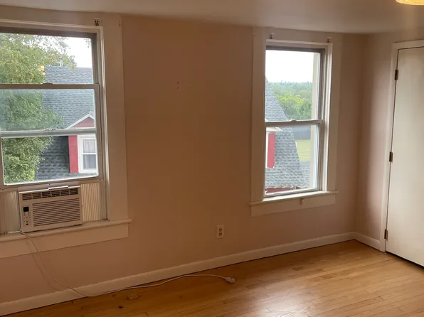 1580 Prospect St #B, Tobyhanna, PA 18466