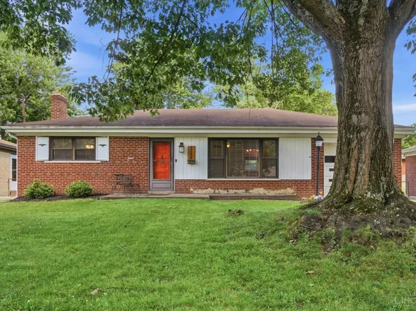 5594 Sunnywoods Ln, Cincinnati, OH 45239