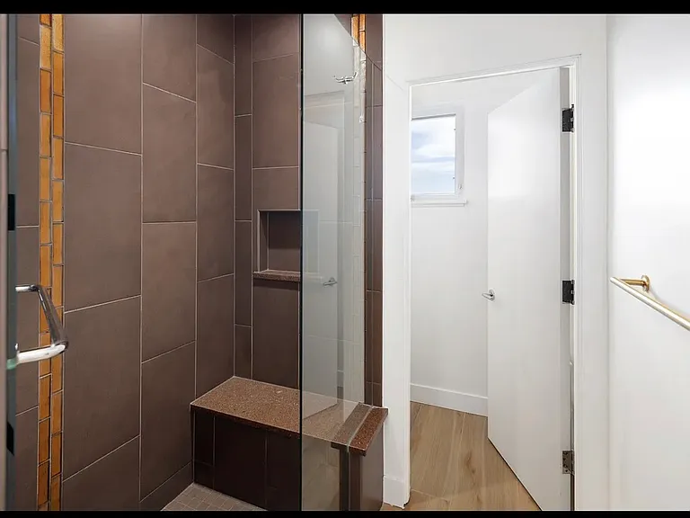 2543 S Sherman St — Photo 27