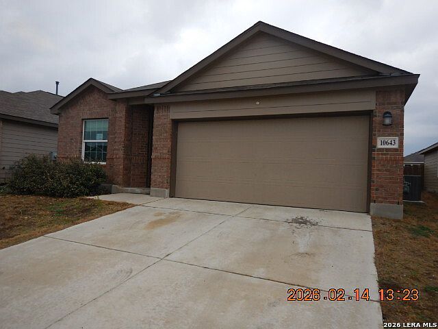 1st image of 10643 Vinateros Dr