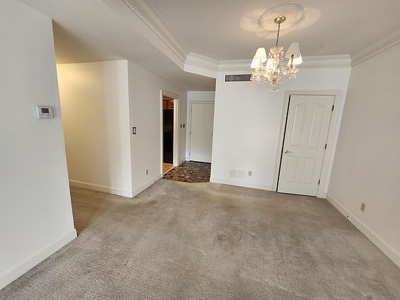 3rd image of 5400 Park Ave APT 311