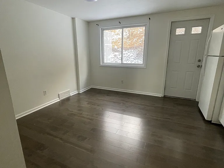 2319 1/2 Patterson Ave #E — Photo 3