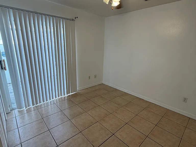 1646 Oak Hill Trl — Photo 33